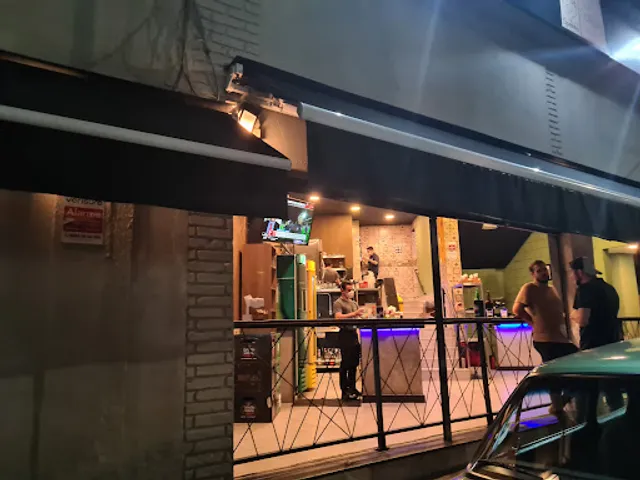 Tião Espetinhos Bar e Restaurante