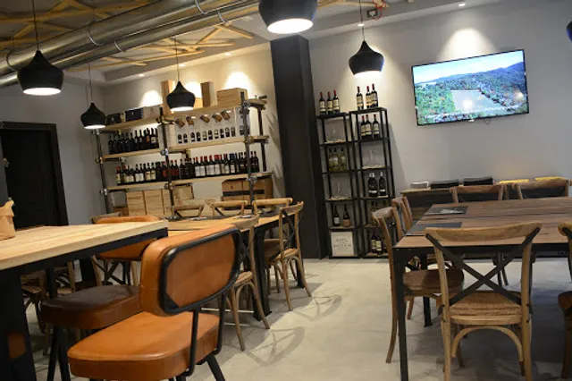 Enoteca La Bolgherese