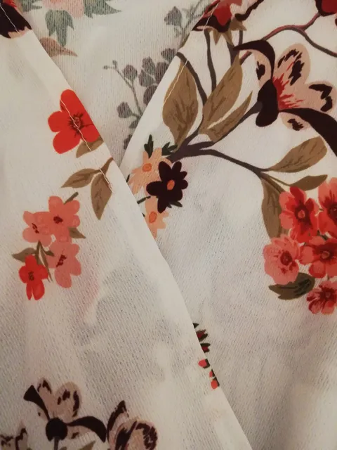 Chaconne Diseñadora de moda de alta costura.