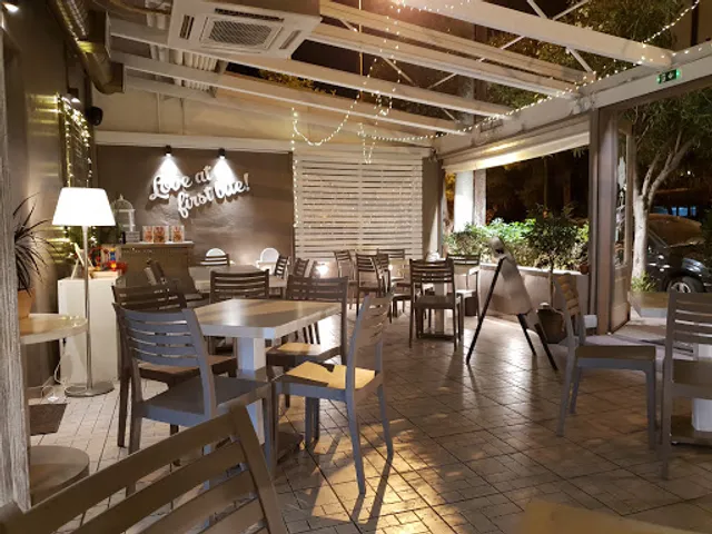 Burger 29 Superb Burgers & Buns