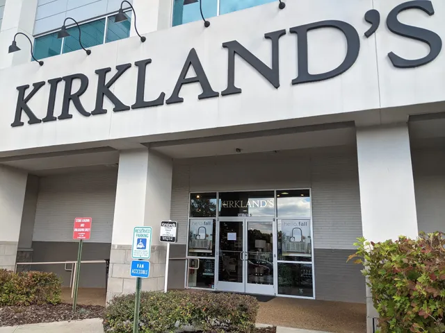 Kirkland's