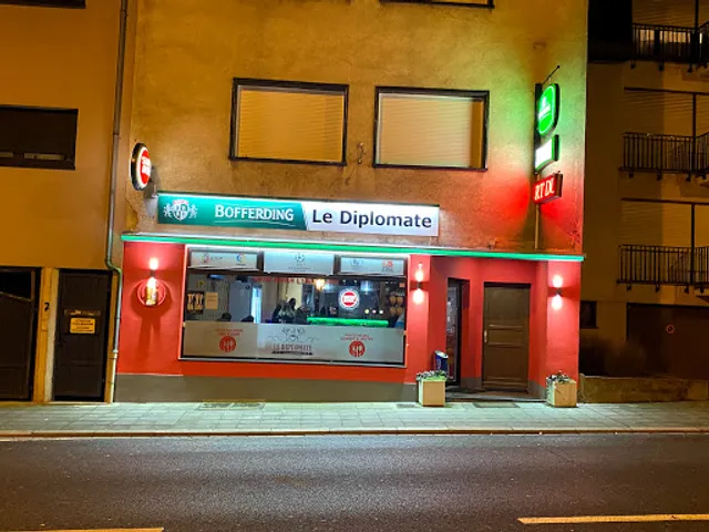 Le Diplomate