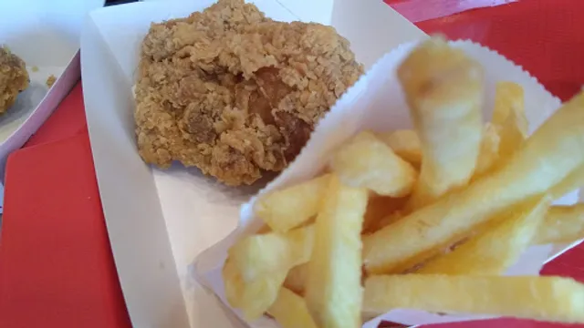 KFC Lotus Chiangkam (BGM)