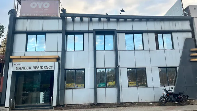 Hotel Maneck Residency