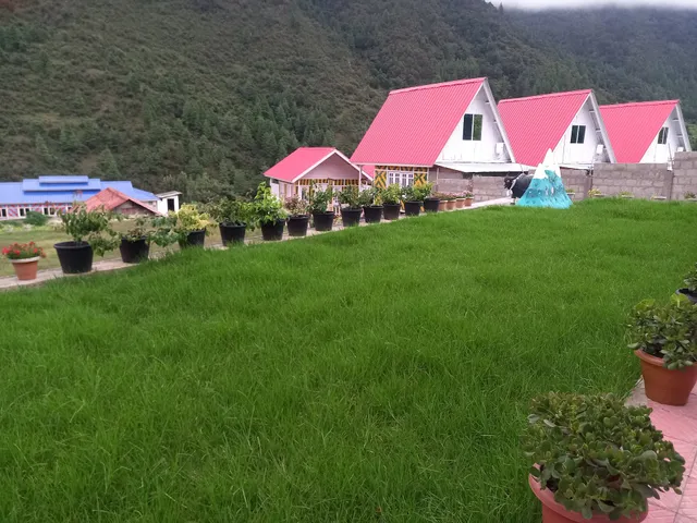 Brokpa Estate