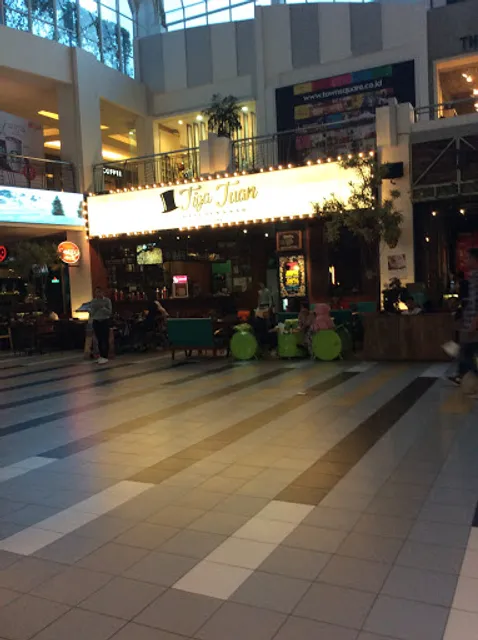 Tiga Tuan Kitchen and Bar