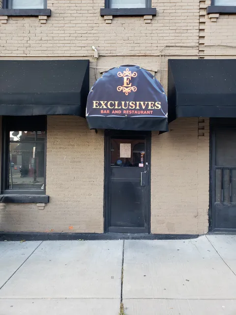 Exclusives Bar and Restaurant