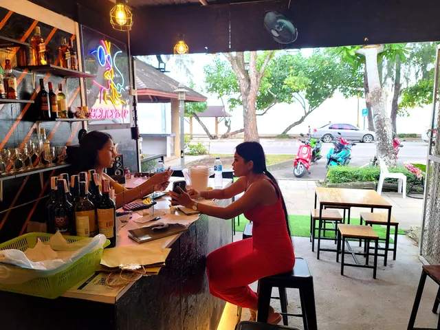 Happy99 Bar and Restaurant