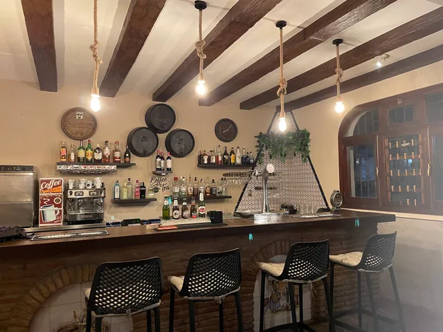 Gibson's Bar & Kitchen