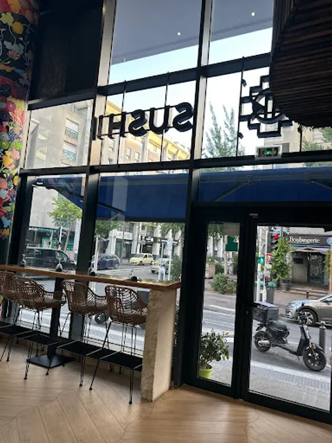 NKI SUSHI Marseille - Turcat Méry