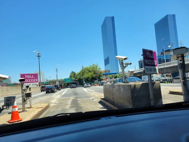 GW Bridge Lower Level Toll Plaza