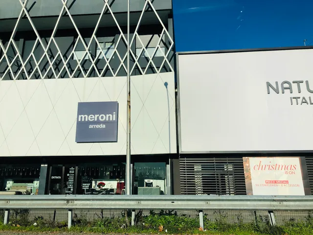 Meroni Arreda - Riflessi - Samoa - Novamobili - Pianca - Arredo3 - Vitarelax