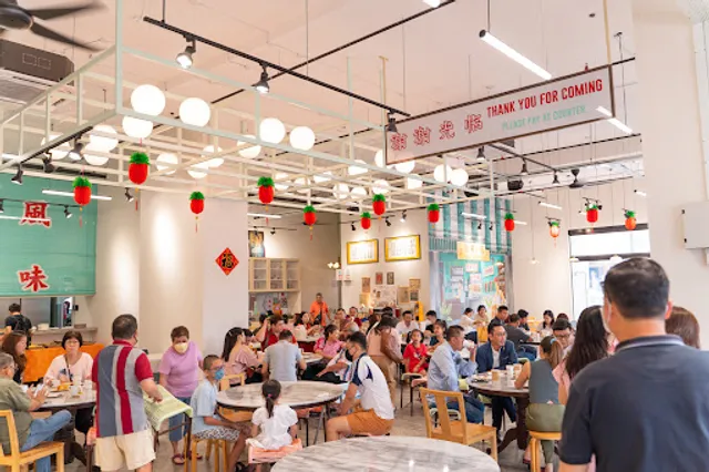 Loong Hwa Kopitiam • 隆華小鎮 • Puchong