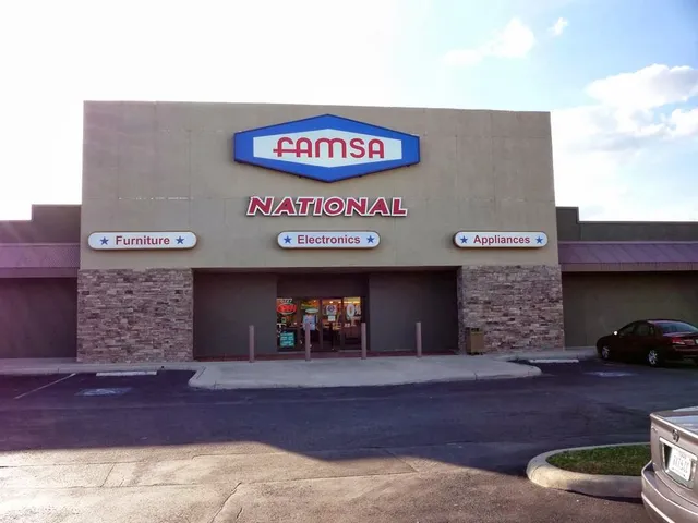 FAMSA Furniture Store