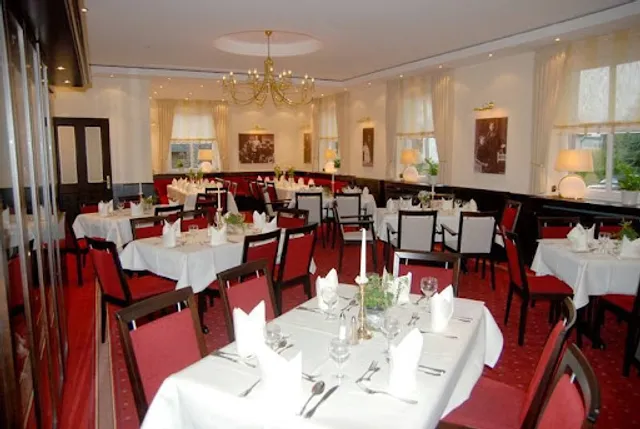 Restaurant Café NebenAn - Röhrs Gasthaus GmbH