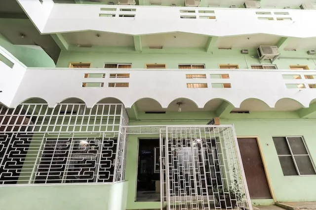 OYO Flagship Hotel Achi