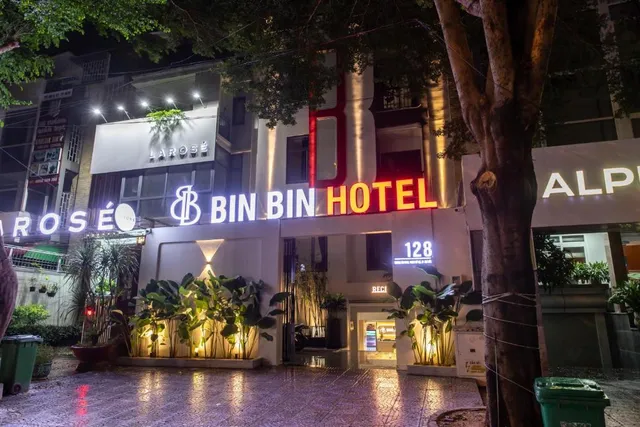 Bin Bin Hotel 12 - Near Sala Residence