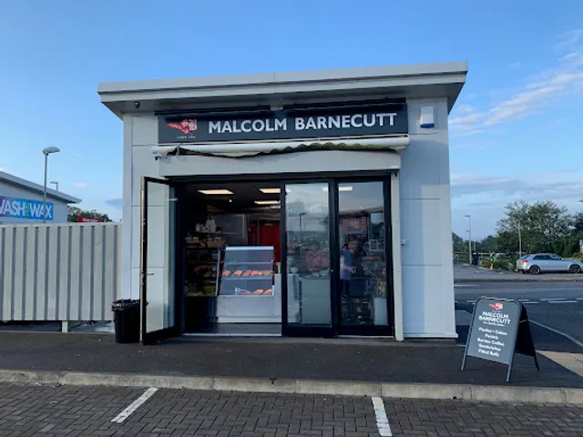 Malcolm Barnecutt Callywith