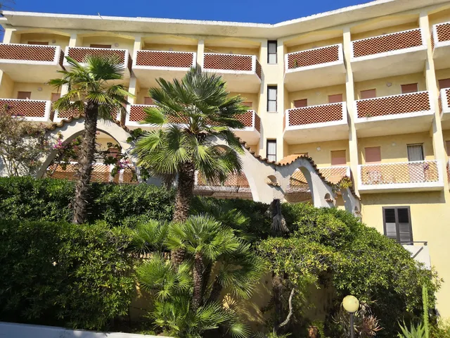 Hotel Punta Faro