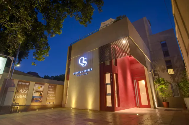 QUINTA & SUITES APART HOTEL