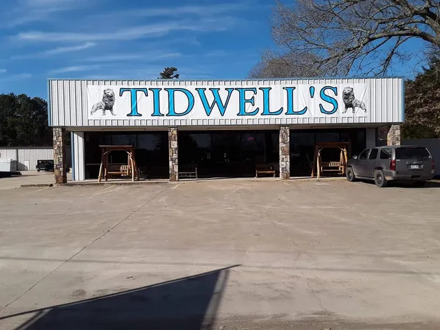 Tidwell Furniture and Decor