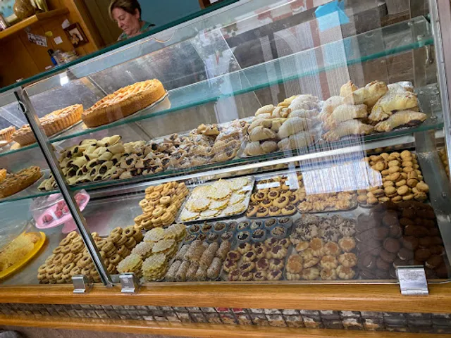 Dolce E Salato Di De Leonibus Erika