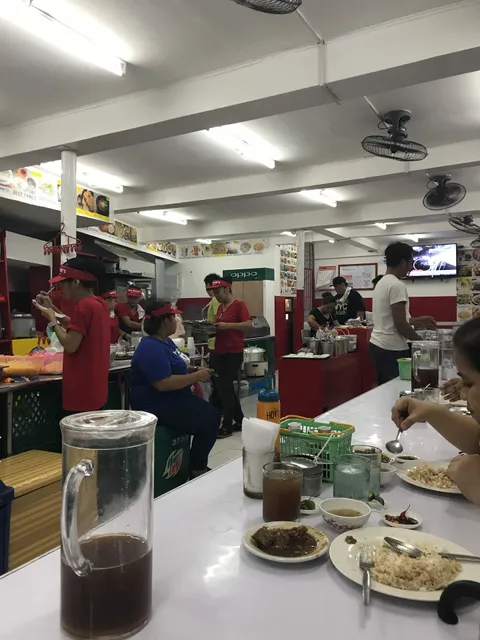 Hermosa Pares & Mami House