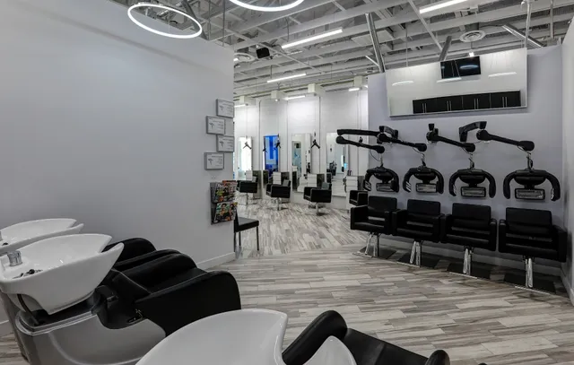 Awsum Salon