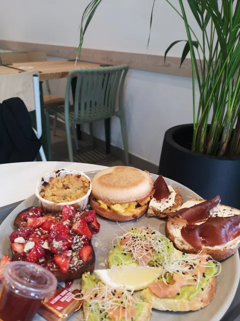 Sundej - Restaurant et livraisons de petits déjeuners et brunchs