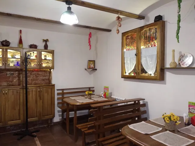 Pel'mennaya Sosisochnaya