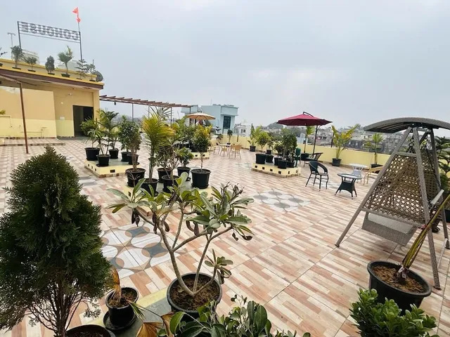 Cohouse Guest House & PG