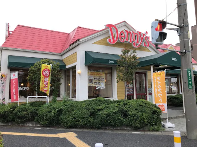Denny's Higashikawaguchi