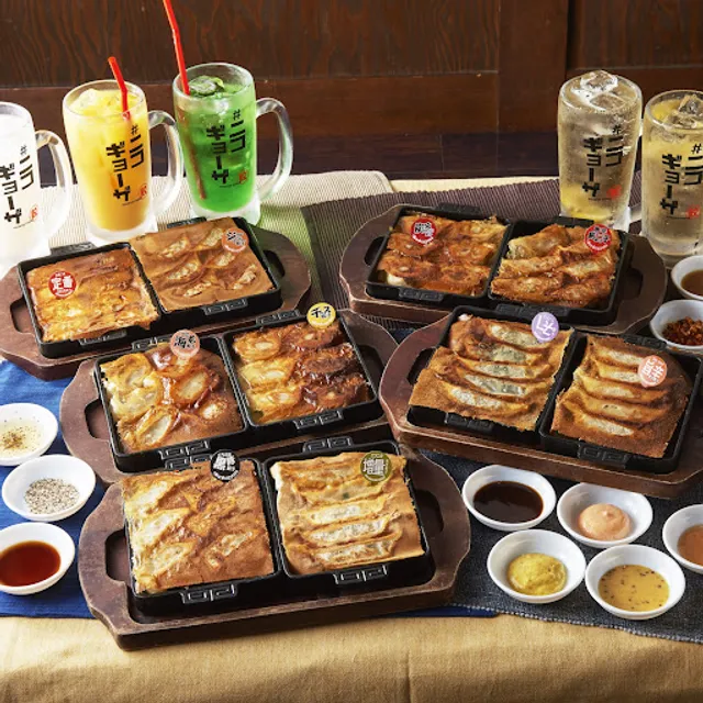 名古屋羽根付き餃子 にこにこ餃子 刈谷店