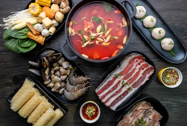 Suki-Suki Hotpot (Khatib)