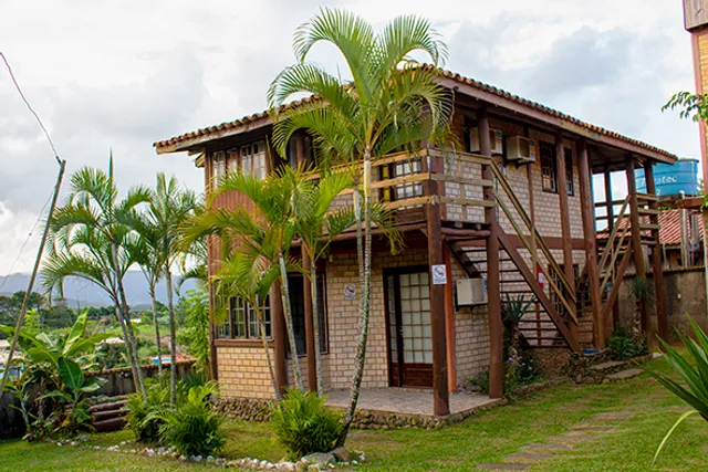 Pousada Halliny Do Rosa