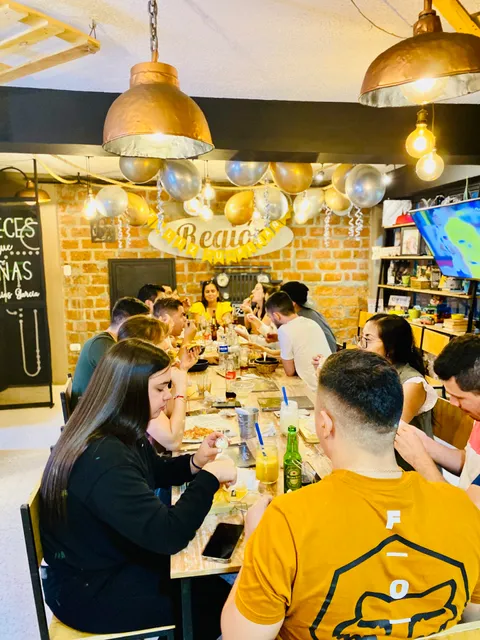 𝐑𝐞𝐠𝐢𝐨𝐧 𝐑𝐞𝐬𝐭𝐚𝐮𝐫𝐚𝐧𝐭𝐞