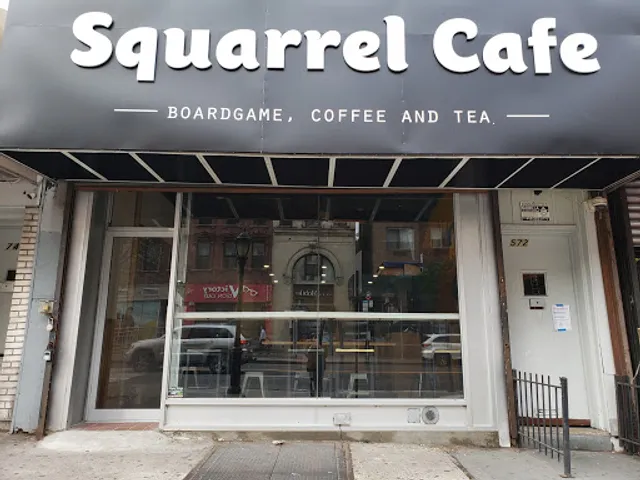 Squarrel Cafe