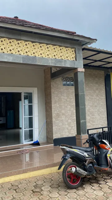 Vila Gunung Batu Inces