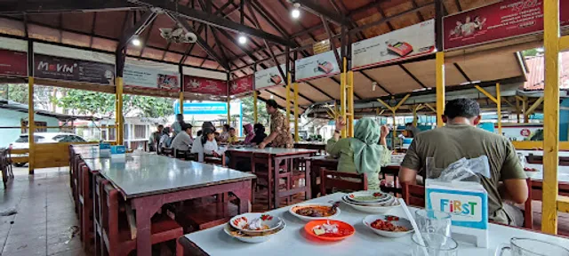 Rumah Makan Padang Sidempuan