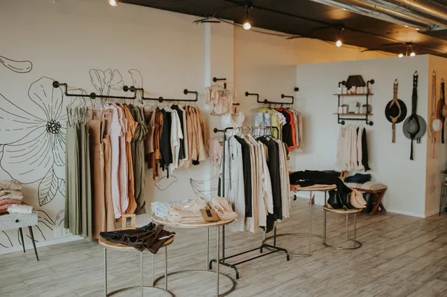 Nude Boutique & Beauty