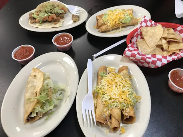 Los Balitos Taco Shop - De Zavala