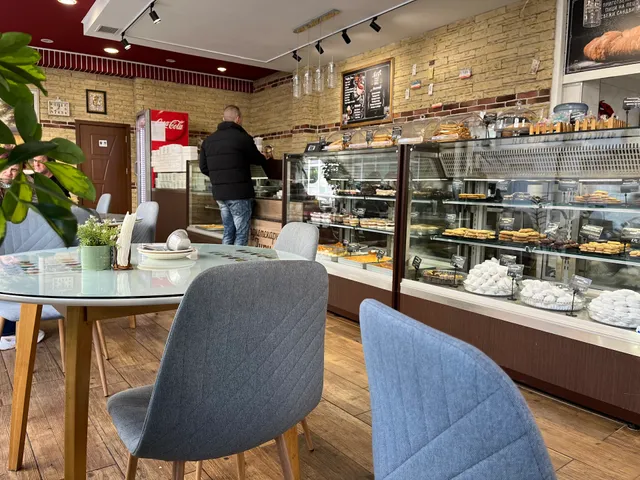 Сладко Пекарна Анри