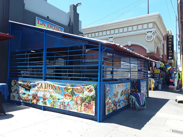 La Doña Mariscos Estilo Sinaloa