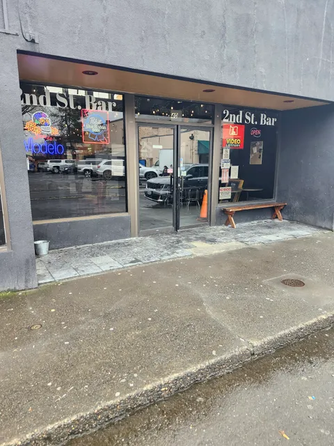 2nd Street Bar