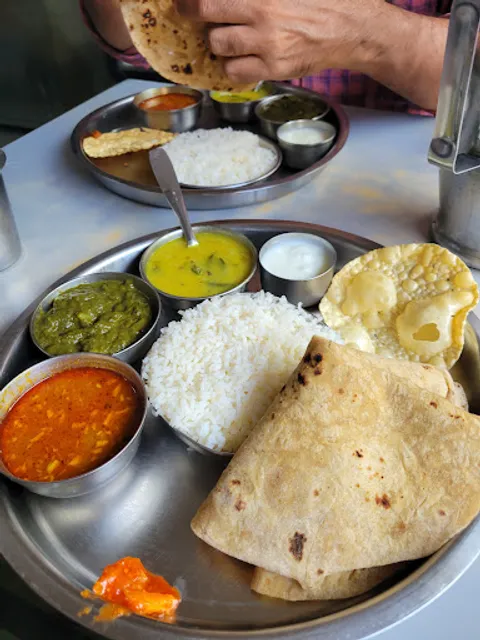 Kshudha Shanti Gruh ( Elphinstone )