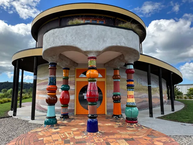 Te Hononga - Hundertwasser Memorial Park