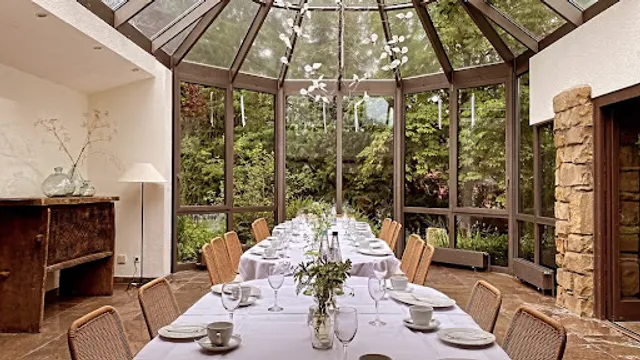 Leaves - Café & Eventlocation I Hausgemachte Kuchen I Brunch vegan & vegetarisch