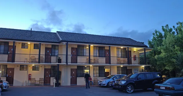 Country Plaza Queanbeyan