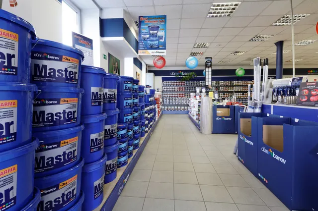 Dům barev Ústí nad Labem, Tovární