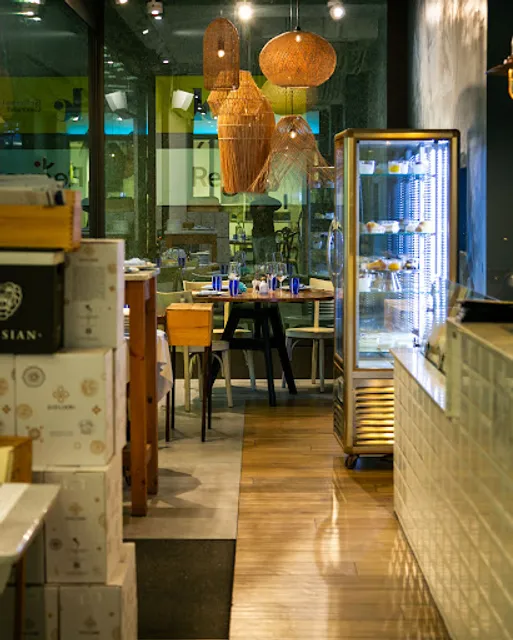 Pesce Pazzo pescheria con cucina